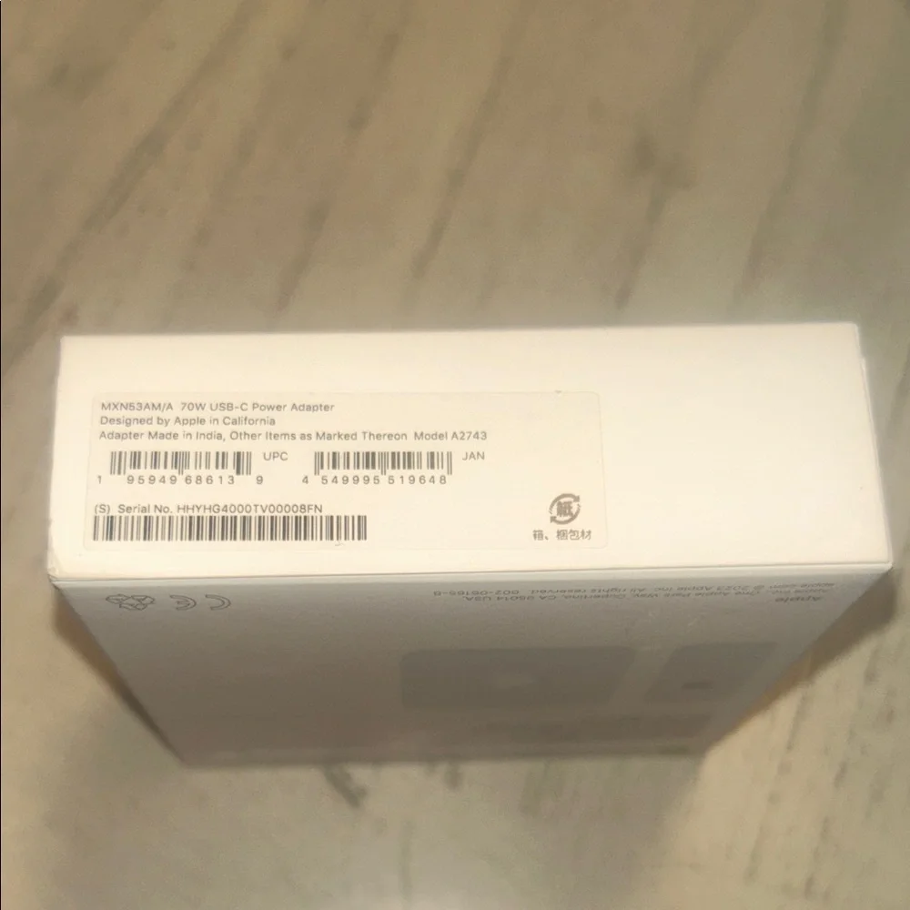 Apple USB-C 70W Charger - White